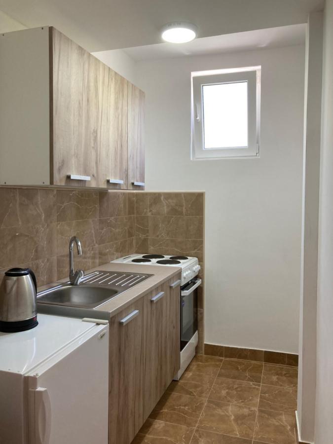 Apartments Stefan Sutomore Bagian luar foto